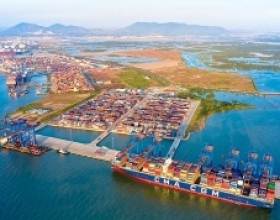 3 cảng biển Việt Nam lọt top 50 cảng container lớn nhất Thế giới 2025