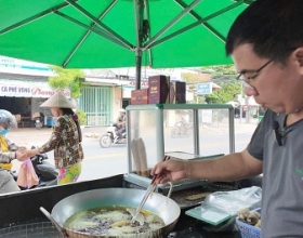 Chuối Chiên Chờ Số 1: Sức Hút Từ Sáng Tạo Livestream Ẩm Thực
